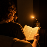 NoBlue Rechargeable Amber Book Light 4